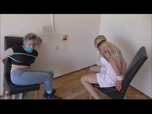 ❤️ Dipendente / legato e imbavagliato / damigella in pericolo Video di sessoal it.purchasexz.top ❌❤