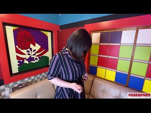 ❤️ Puttana giapponese con grandi tette si masturba con sex toys e ha un orgasmo. Parla in un'intervista della sua esperienza di scopata. Tette enormi e figa pelosa che geme forte. Osakaporn Video di sessoal it.purchasexz.top ❌❤