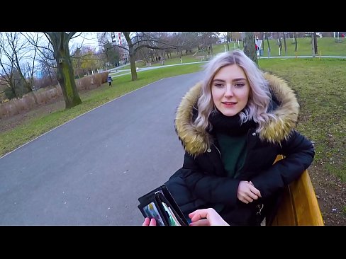 ❤️ Ingoia la sborra calda di uno sconosciuto per soldi - pompino nel parco di Eva Elfie Video di sessoal it.purchasexz.top ❌❤